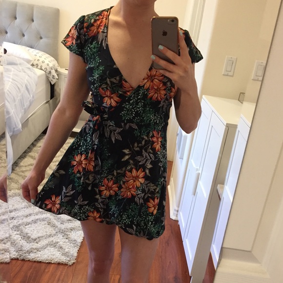 Forever 21 Dresses & Skirts - 🤗 SOLD on eBay 🤗  Wrap dress